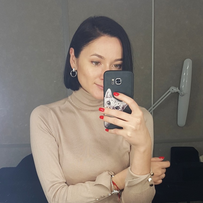 Татьяна Сахарова
