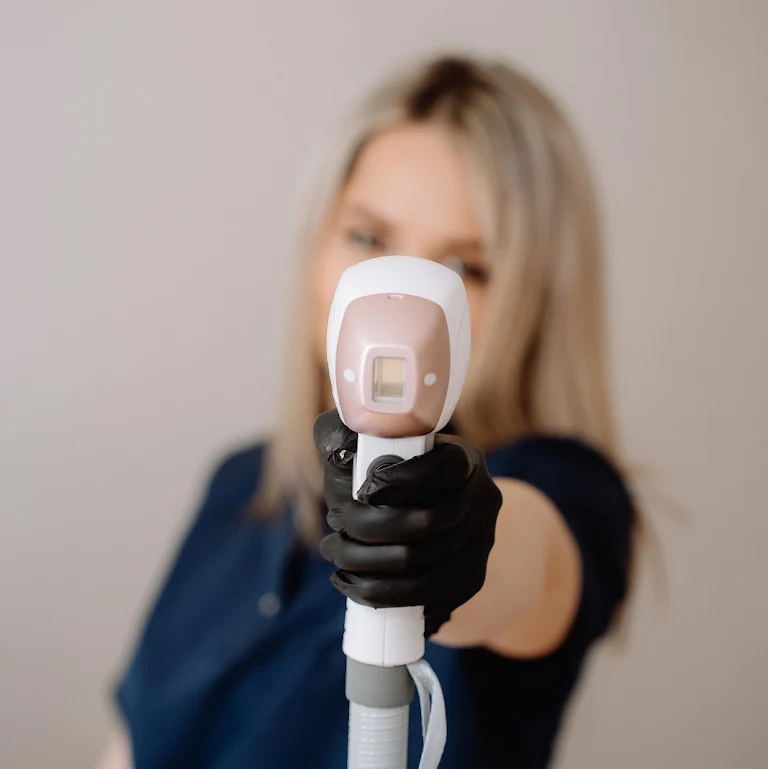 Комплекс: ноги полностью + глубокое бикини  + подмышечные впадины