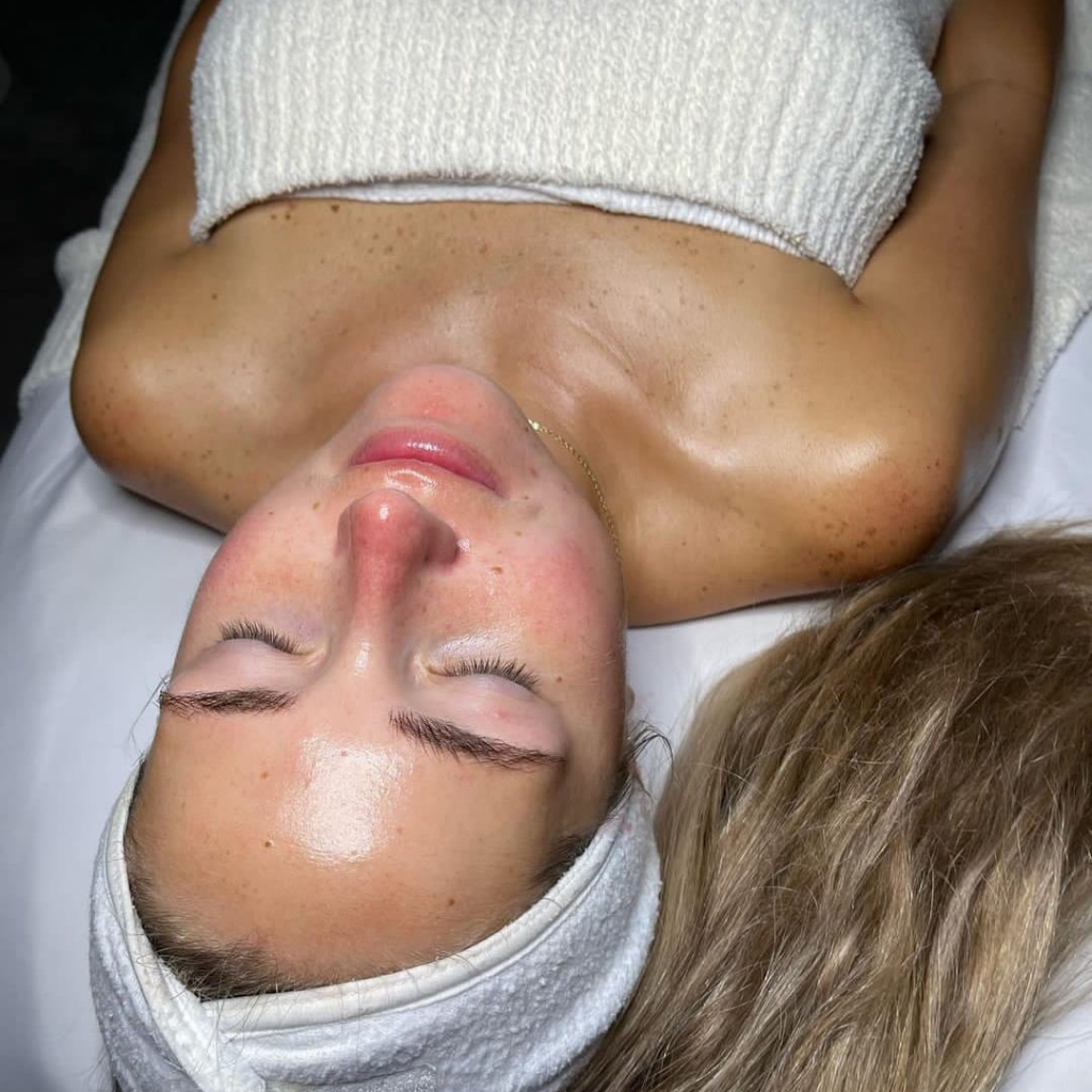 Чистка лица ультразвуковая