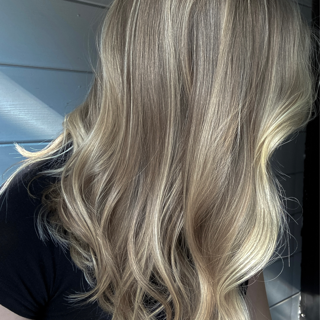 Укладка  (легкие волны, браш)