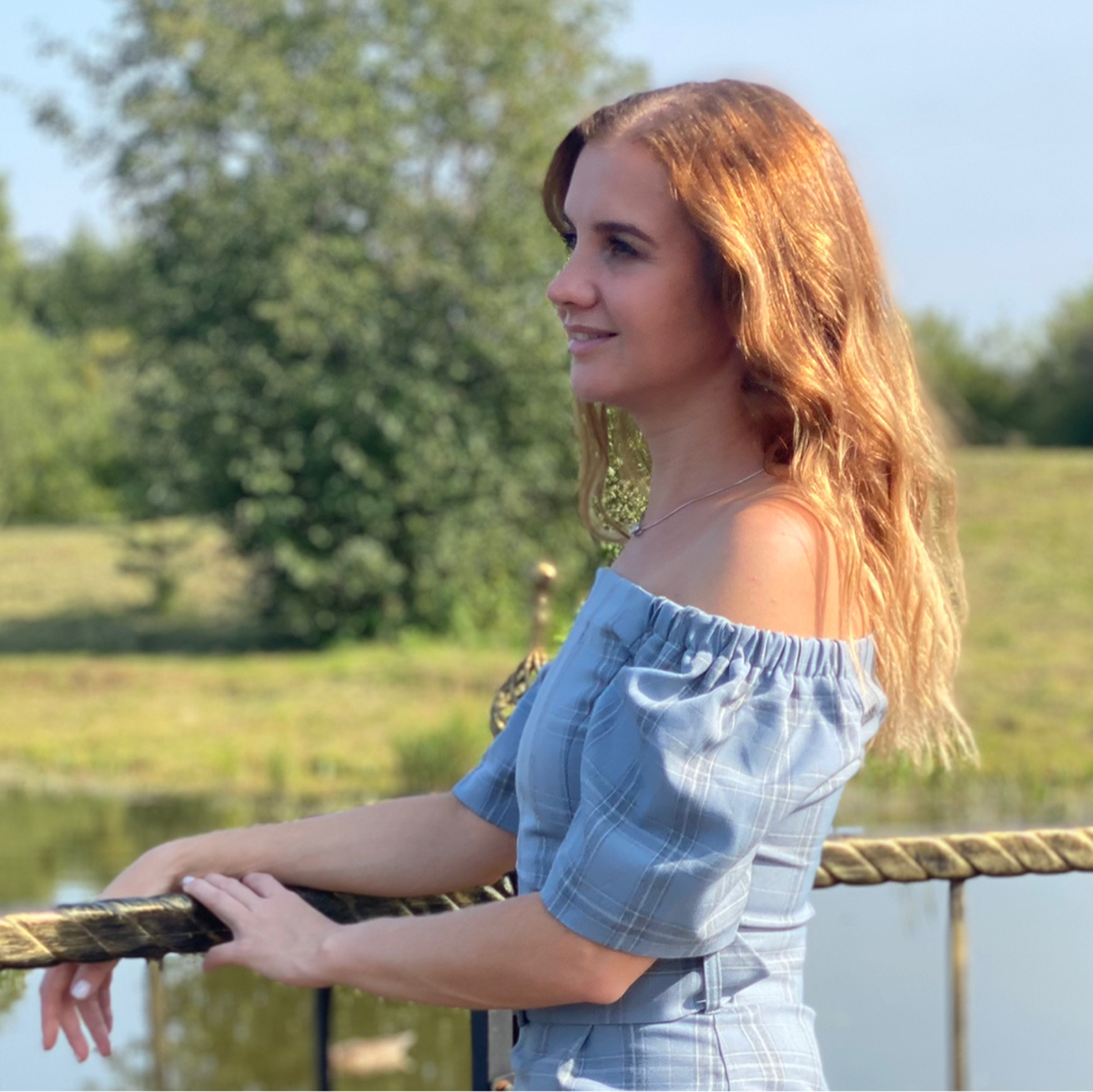 Анна Маркова