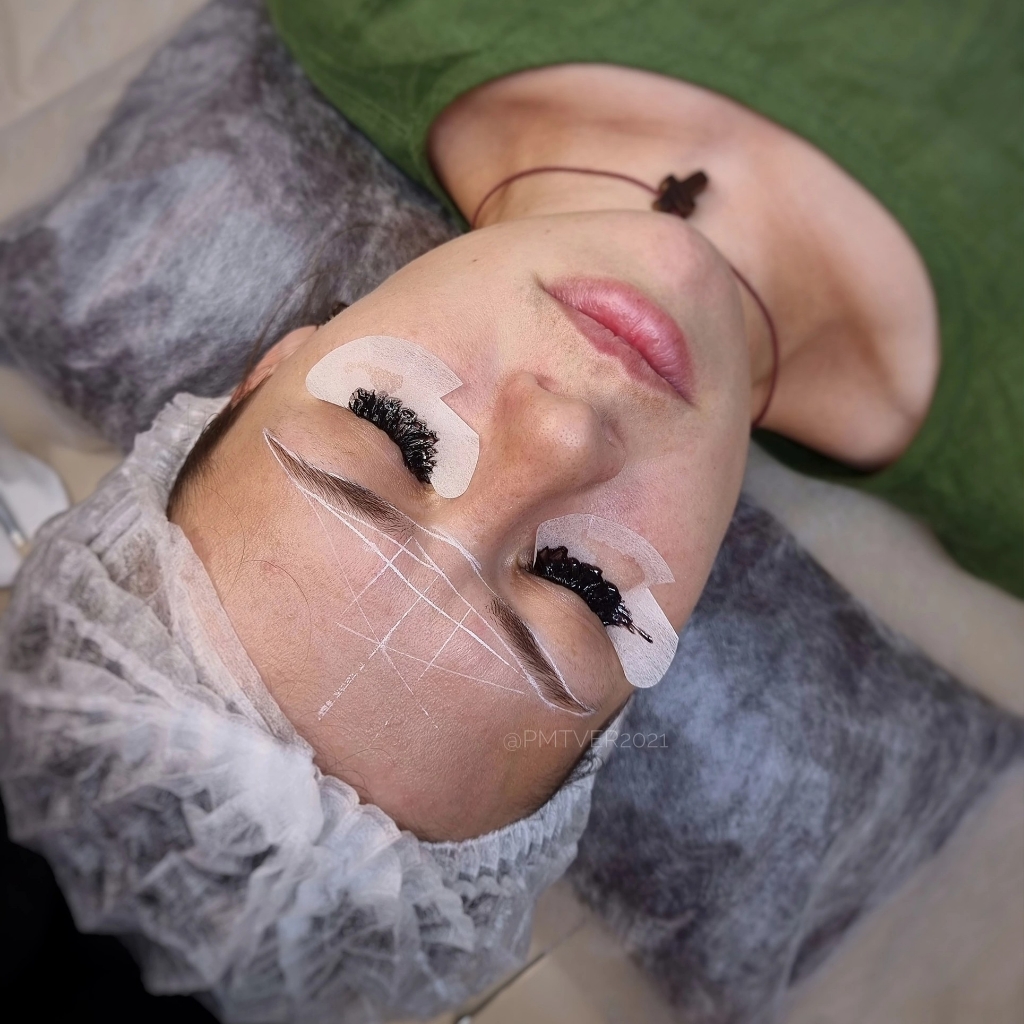 Окрашивание ресниц