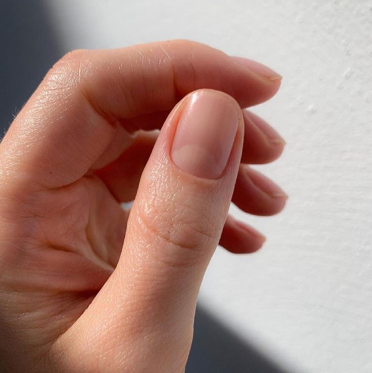 Маникюр без покрытия