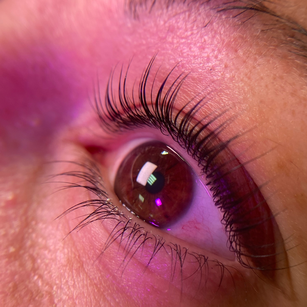 Ламинирование ресниц