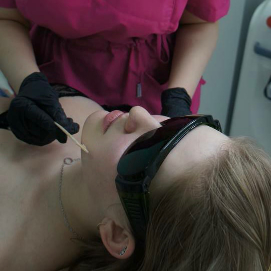 Лицо полностью