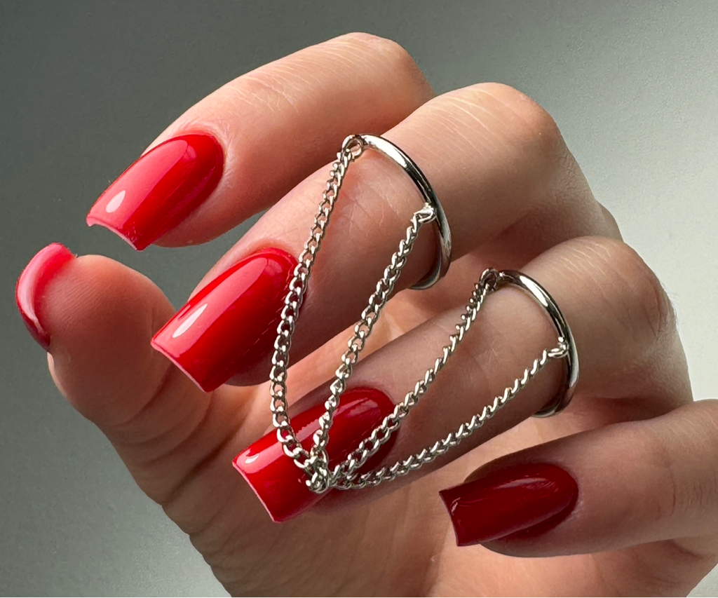 Maнікюр з покриттям - Coated manicure
